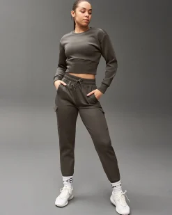 Hoodies & Pullovers>RUDIS COOL-FEEL Women's Fitted Crew - Cocoa