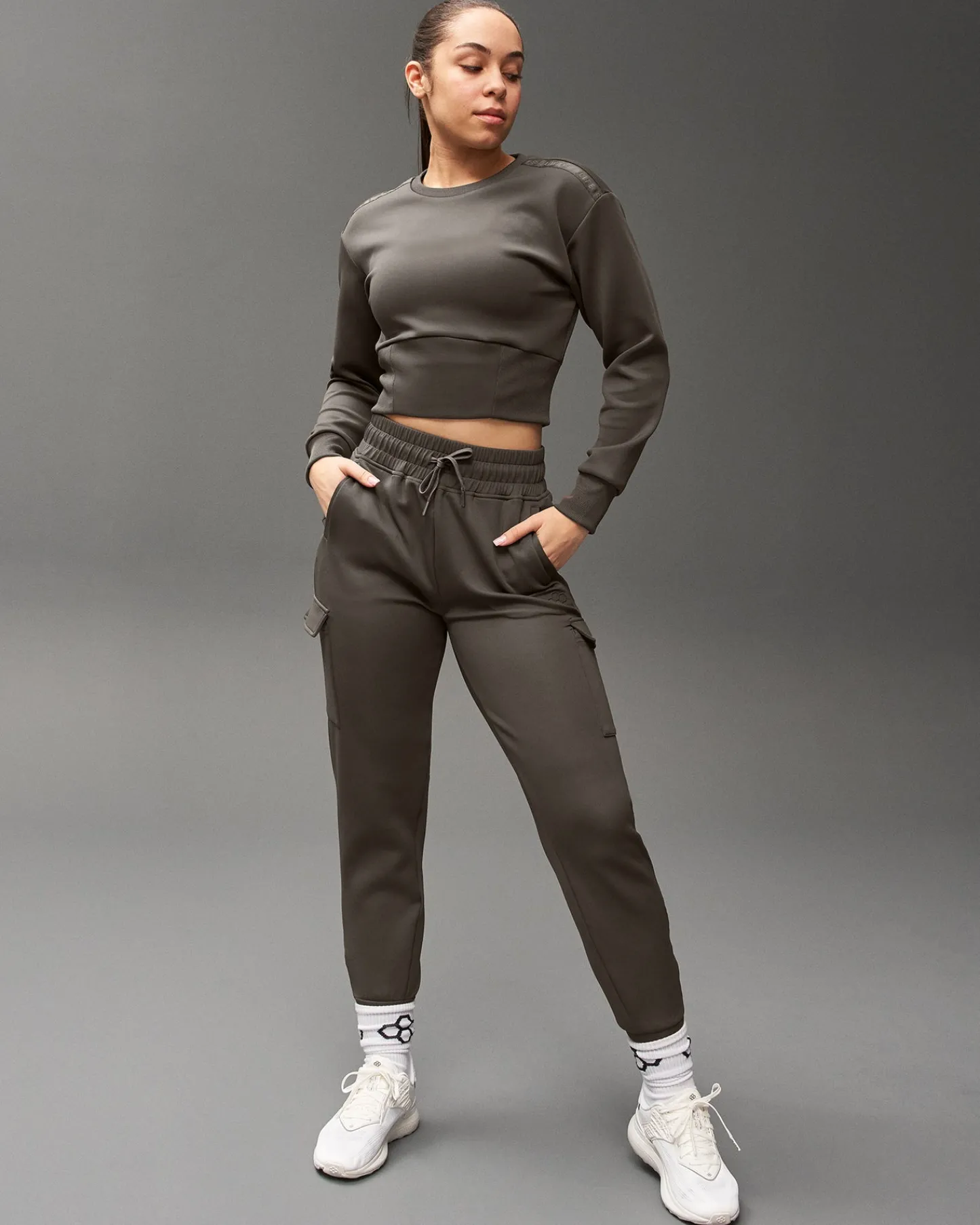 Hoodies & Pullovers>RUDIS COOL-FEEL Women's Fitted Crew - Cocoa